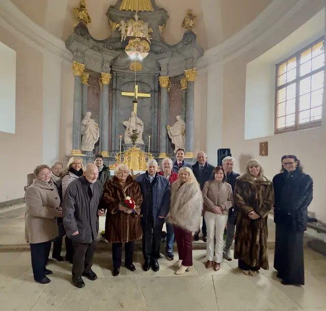 Die Familie des diamantenen Hochzeitspaares feierte mit Margarete und Gerd Büchner in der Kalvarienbergkirche in Pinkafeld. | Foto: Johannes Schmid