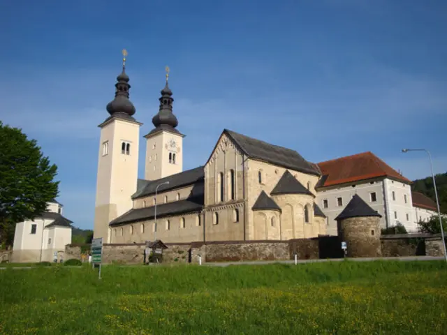 Der Gurker Dom, weithin sichtbares Zeichen für kulturelles und spirituelles Leben im Gurktal | Foto: Marktgemeinde Gurk