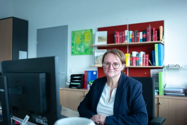 Laut BH-Vize Monika Rauhs ist der Vierbrüderbaum nicht mehr Sache der Behörde, weil er kein Naturdenkmal mehr ist. | Foto: Santrucek