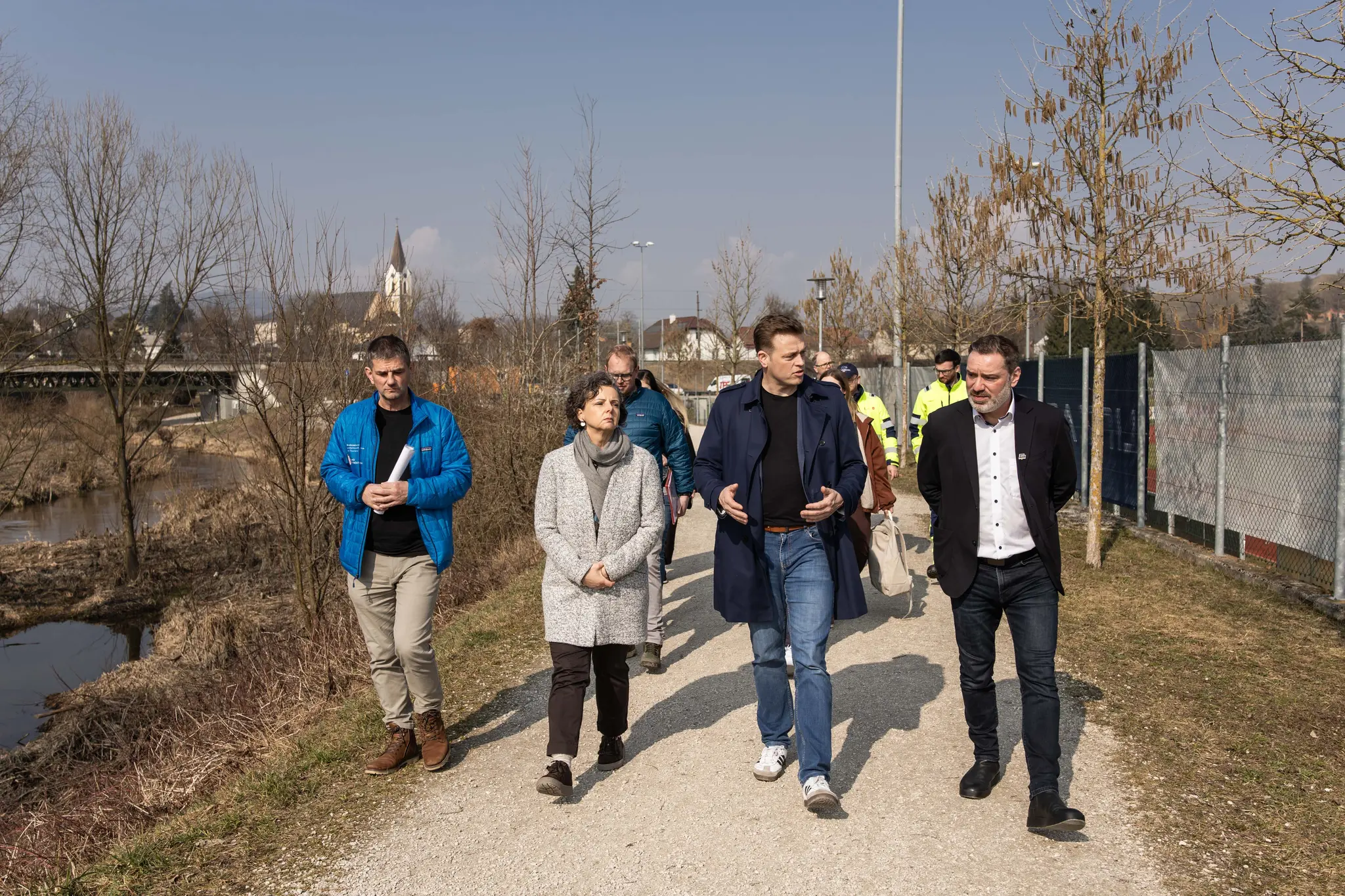 St. Georgen an der Gusen: Dredging keeps the Gusen flood-proof - | Perg