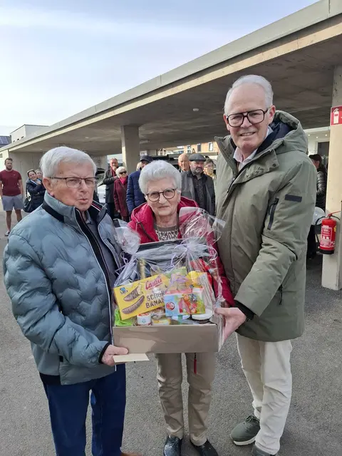 Jubilar Gerhard Prantner, Erna Mantler, Vize-Bgm. Leopold Weinlinger | Foto: Marktgemeinde Absdorf