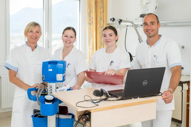 Am 11. März 2026 öffnet die Schule für Gesundheits- und Krankenpflege in Kirchdorf ihre Türen, und am 19. März 2026 laden die Schule für Gesundheits- und Krankenpflege sowie die Schule für medizinische Assistenzberufe in Steyr alle Interessierten zu einem Infoabend ein. | Foto: OÖG