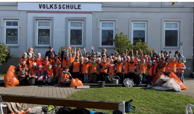"Schöner wäre es, wenn niemand mehr die Sachen einfach in die Natur schmeißen würde", stellt ein St Lorenzener Volksschüler treffend fest. | Foto: Volksschule St. Lorenzen