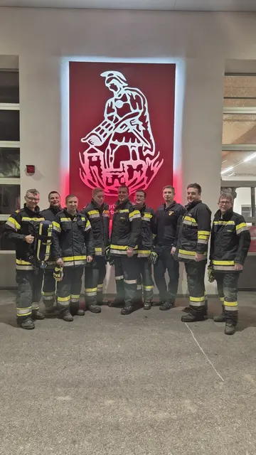Den Kameraden der Feuerwehr gilt großer Dank für ihr Engagement, sich auf den Ernstfall vorzubereiten.  | Foto: Kral