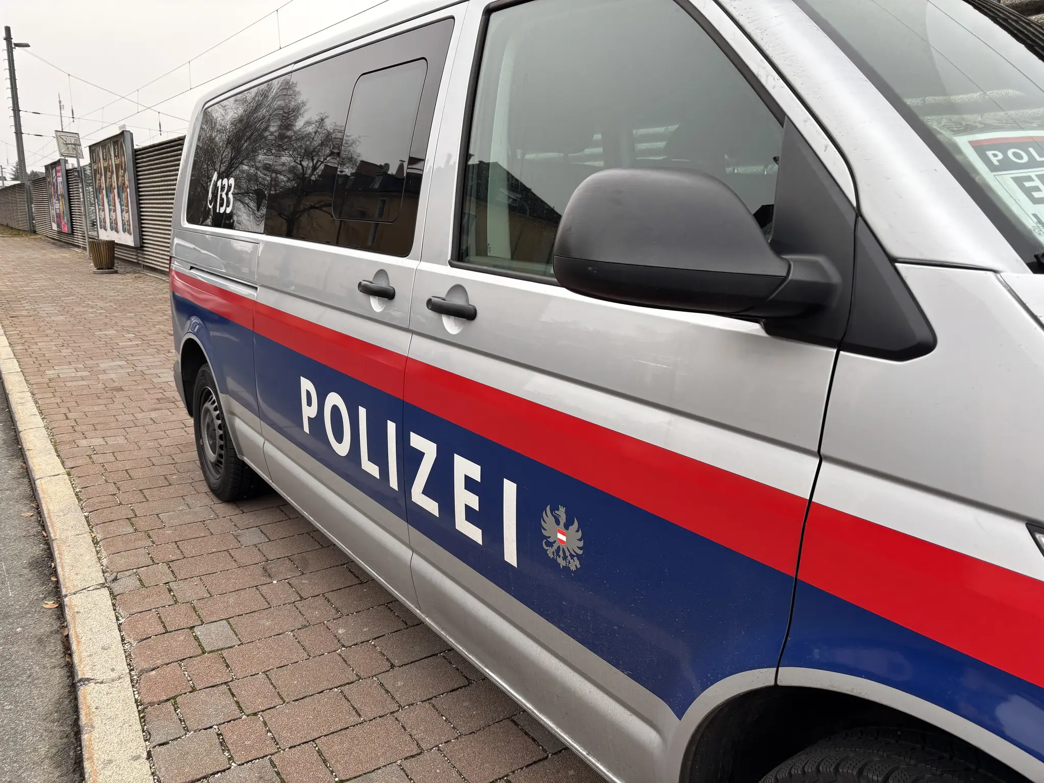 Police operation at the train station square: Shot fired during brawl in ...