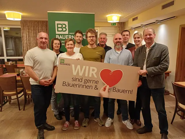 Von links: Christian Putscher, Edith Kneidinger, Marianne Allerstorfer, Michael Aigner, Thomas Rechberger, Johann Thalhammer, Gerd Größwang, Martin Pühringer, Sabine Lindorfer, Wolfgang Wallner | Foto: Bauernbund Feldkirchen