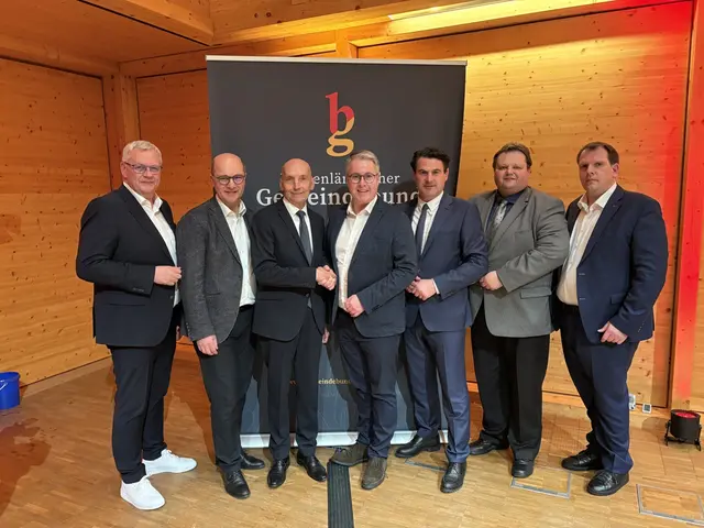 (v.l.) Thomas Steiner, Johannes Pressl, Leo Radakovits, Markus Ulram, Christoph Zarits, Bernd Strobl, Stefan Bubich | Foto: Gemeindebund