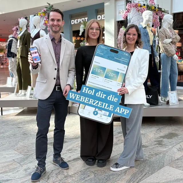 Christoph Vormair (Center-Manager), Elisa Stangl (Leitung Marketing) und Katrin Scheibl (Marketing). | Foto: Weberzeile