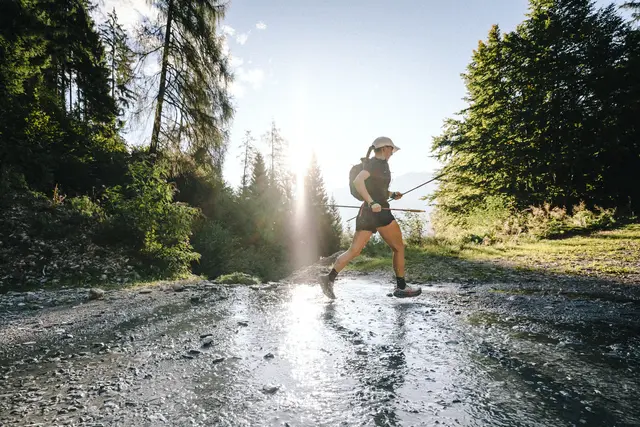 Tiroler Silberpfad Trophy Läuferin | Foto: mariaknoll25_tst