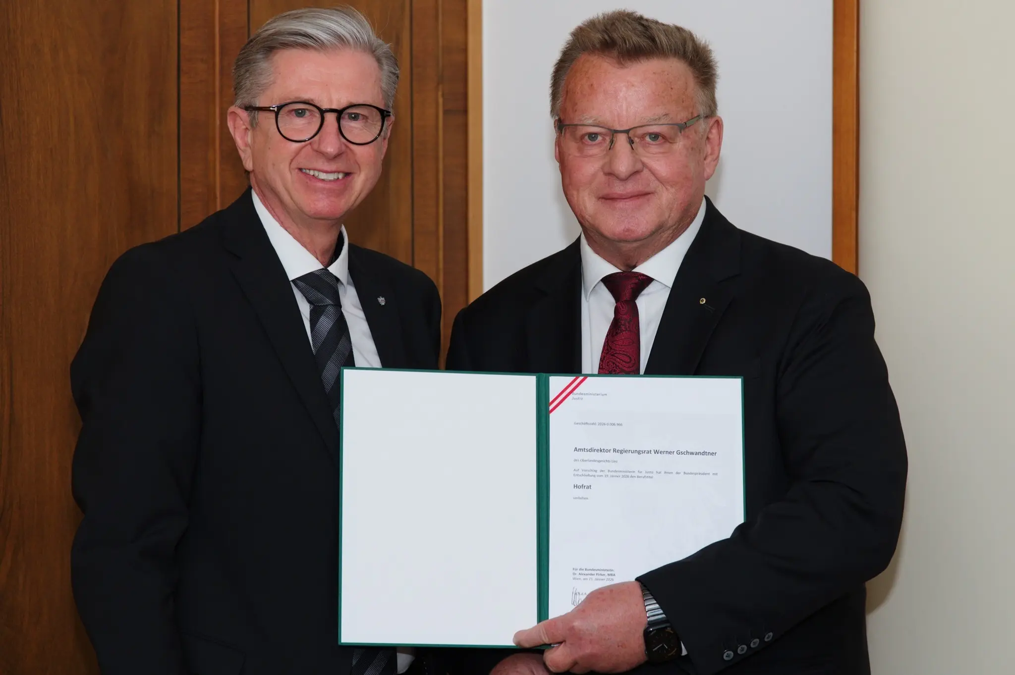 St. Thomas am Blasenstein: Werner Gschwandtner wurde zum Hofrat ernannt - ...