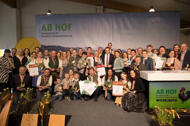 Unter den oberösterreichischen Preisträgern der Messe Ab Hof in Wieselburg befinden sich zwei Schartner Betriebe.  | Foto: Land OÖ/Margot Haag