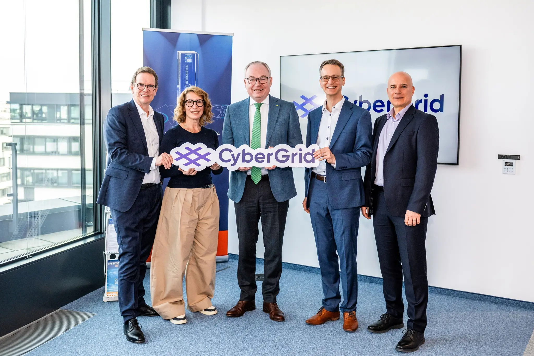 Cybergrid Stromnetz stabilisieren: CyberGrid zeigt, wie man Österreichs ...