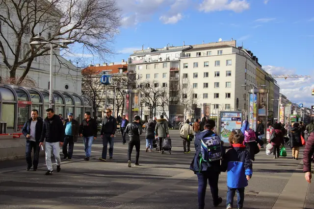 Ein Mann bedrohte eine Schuhverkäuferin am Keplerplatz mit einem Küchenmesser. | Foto: Alois Fischer