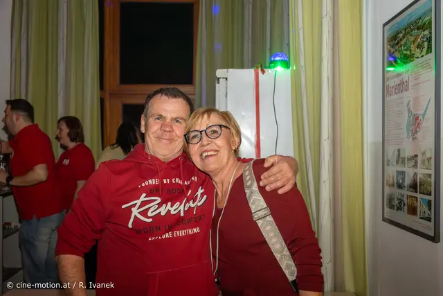 Walter aus Gramatneusiedl mit Silvia I. (vlnr). | Foto: cine-motion.at / R. Ivanek