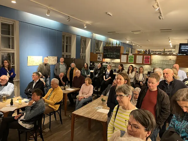 Das Interesse an der Ausstellung war groß | Foto: Gesa Buzanich