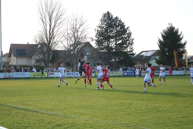 Große Derbykulisse: Rund 820 Zuschauer sorgten beim Derby zwischen dem SV Eberau und ASKÖ Kohfidisch für eine tolle Atmosphäre. | Foto: Jana Gollacz
