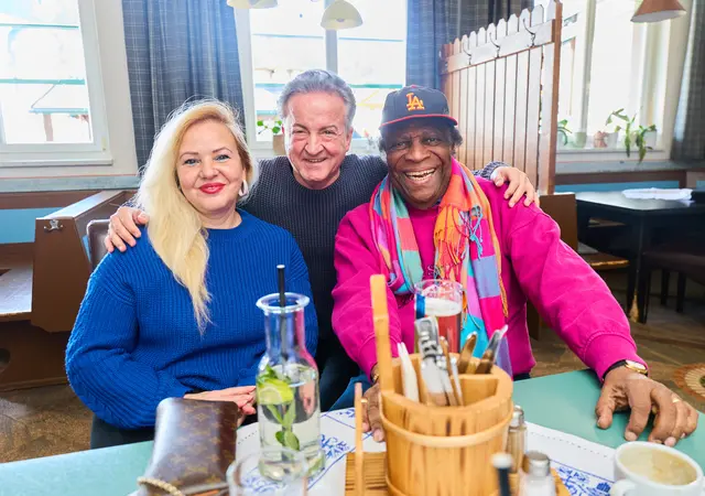 Luzandra und Roberto Blanco mit Kurt Faist. | Foto: Alexander Tum