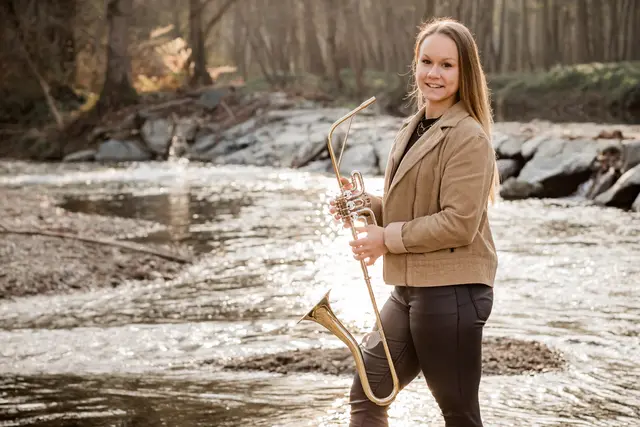 Lena Gollob widmete ihre Bachelorarbeit dem selbst entwickelten SaxBrass. | Foto: Gollob