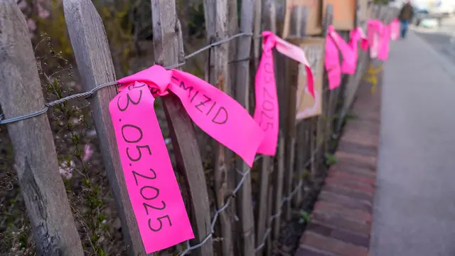 Am Alsergrund wurde ein Mahnmal gegen Femizide enthüllt. | Foto: Andreas Pölzl/MeinBezirk