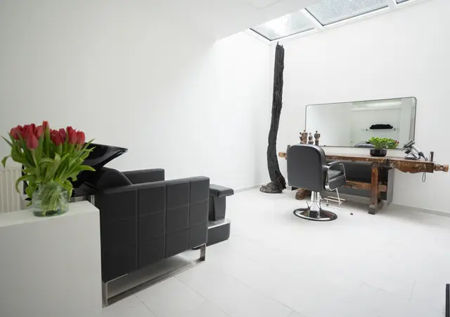 Ihr modernes Herren-Studio in Salzburg: 100 % diskret, 100 % privat – für ein neues Lebensgefühl | Foto: Hairworld Salzburg
