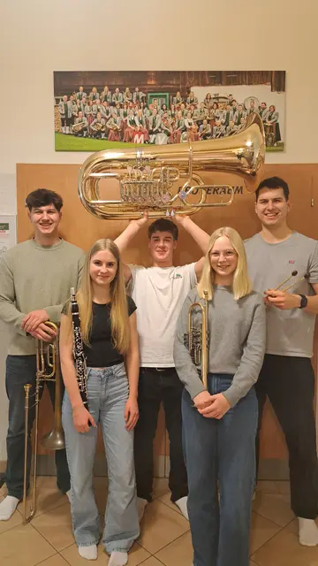 Valentin Unterberger, Marie Reitböck, Jakob Feichtenschlager, Emma Dürnberger und Bastian Unterberger. | Foto: MV Geiersberg