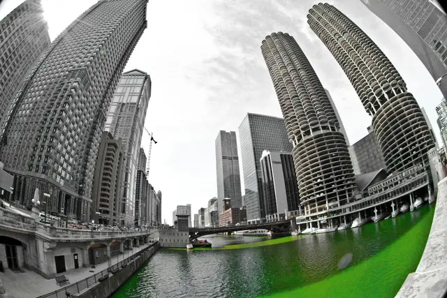 Der Donaukanal wird zwar nicht wie der Chicago River grün eingefärbt, dennoch gibt es auch in Wien einige Events zum irischen Nationalfeiertag. (Symbolfoto) | Foto: Leo_Visions/unsplash