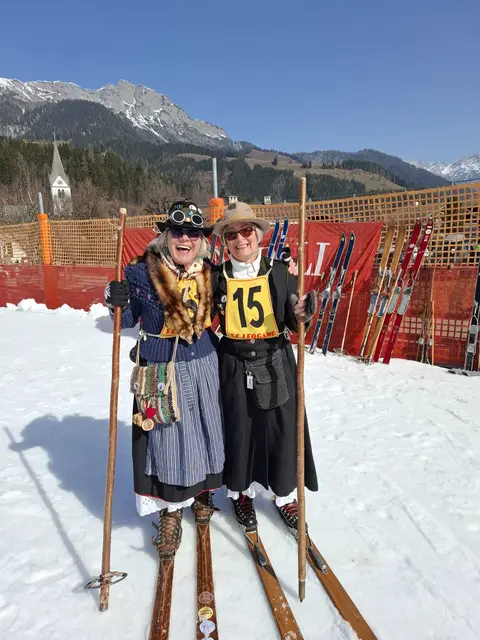 Der Nostalgie Skitag in Leogang begeisterte die Teilnehmer. | Foto: Erni Ortner