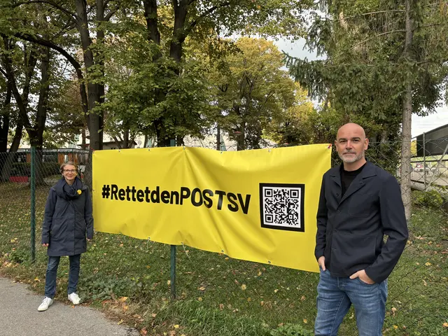 Die Initiative "Rettet den Post SV" wurde letztes Jahr ins Leben gerufen. Jetzt möchte sie mit einer Petition auf das Ende des Vereins aufmerksam machen.  | Foto: Lukas Ipirotis/MeinBezirk