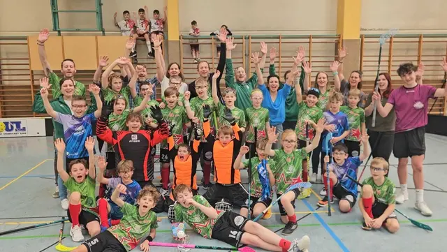 Die Ischler Floorballer zeigten bei den Landesmeisterschaften in Linz ihr Können. | Foto: SU Floorball Bad Ischl