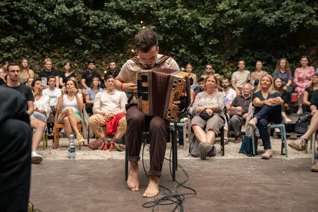 Nach acht Jahren Sofar Sounds geht das Linzer Team jetzt einen eigenen Weg und wird zu Secret Sounds. | Foto: Studio Nova