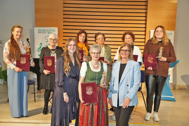Im Kammermusiksaal der Musikschule Bruck an der Mur wurde der fünfte Liselotte‐Zechner‐Frauenpreis verliehen. | Foto: Stadt Bruck – Paller