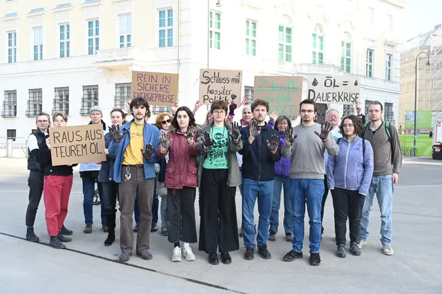"Fridays For Future" ruft alle Interessierten dazu auf, ihre Petition zu unterschreiben. | Foto: Stella Haller