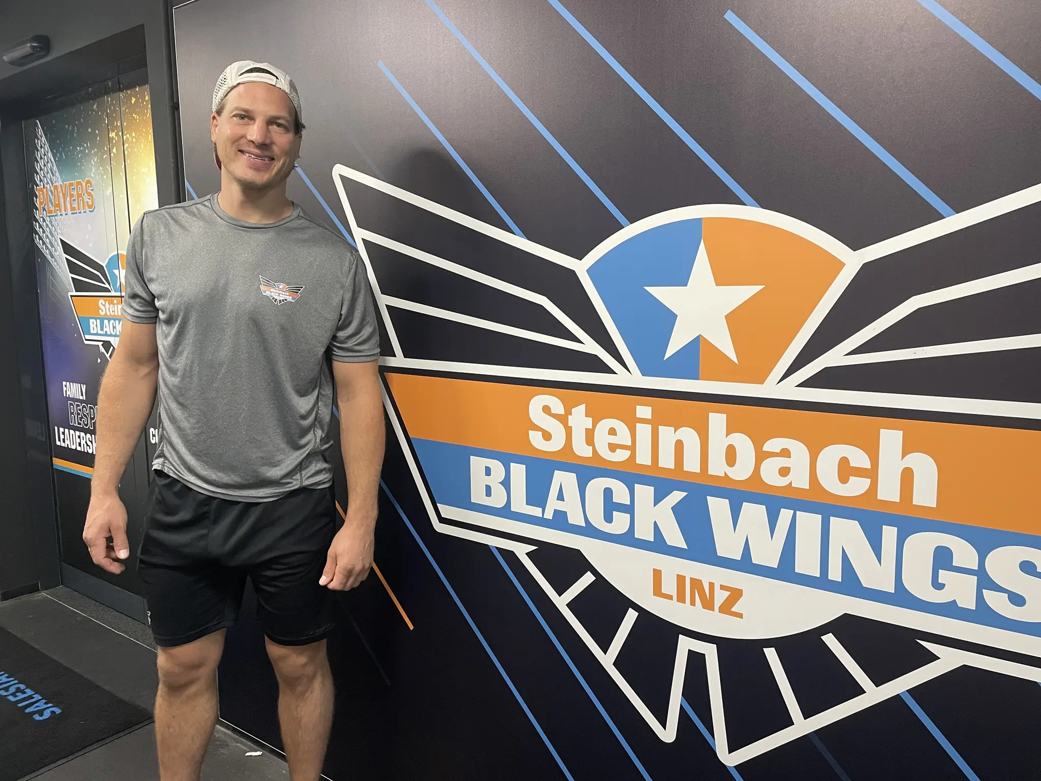 Vertrag verlängert: Black Wings-Kapitän Brian Lebler bleibt zwei weitere ...