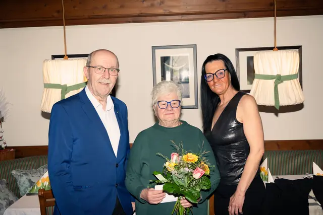  Vizebürgermeister Franz Gallhuber, Maria Posseth, Gemeinderätin Verena Bernert | Foto: Gemeinde Weinburg