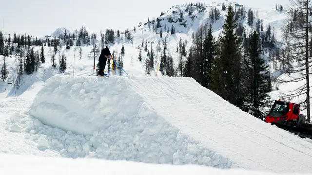 Sprünge für Profis können die gesamte Saison über im Absolut Park gefahren werden.  | Foto: Max Ampferer/Absolut Park