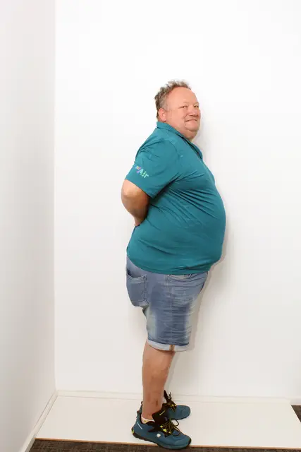Zu Beginn belastete ihn vor allem der Bauch – heute sind allein dort 24 Zentimeter weniger.