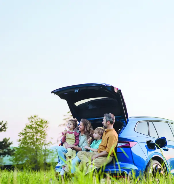 Beim Vehicle-to-Load (V2L) versorgt das Auto externe Geräte mit Strom. | Foto: AdobeStock