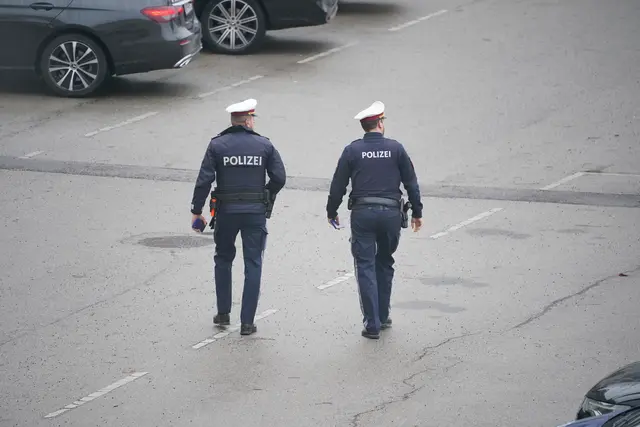 Ein mutmaßlicher Komplize des Hauptverdächtigen rund um die Anschlagspläne auf Taylor-Swift-Konzerte in Wien wurde im April 2024 festgenommen. (Symbolfoto) | Foto: APA-Images / Andreas Tischler