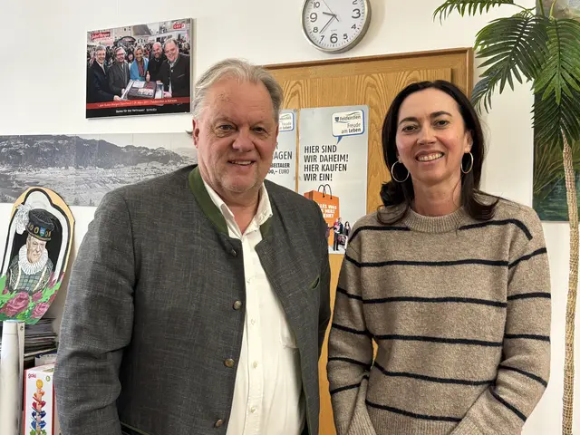 Bürgermeister Martin Treffner und Amtsdirektorin Silvia Schwarz | Foto: MeinBezirk