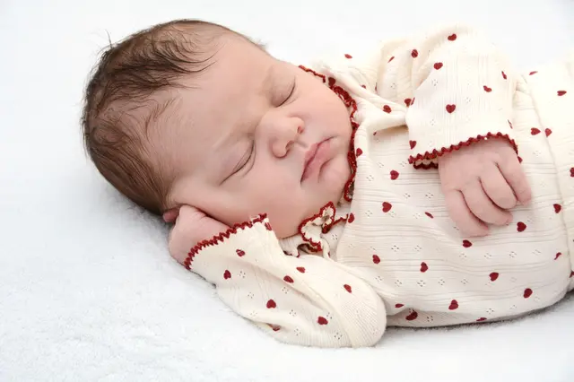 Name: Alessia
Geburtsdatum: 06.02.2026
Gewicht: 3.940 g
Größe. 55.5 cm
Eltern: Christine und Sebastian Palik aus Kapfenberg | Foto: Babysmile
