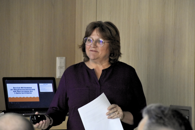 Projektleiterin Petra Grabner stellte den E-Qalin-Prozess und die erzielten Verbesserungen im Seniorenwohnhaus „Hoamat Achfeld“ vor. | Foto: Theresa Vogl
