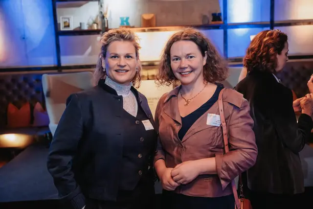 Anke Hellmann und Jennifer Morscheiser. Kufsteinerland Wirtschaftsgespräche des TVB Kufsteinerland. | Foto: (C) TVB Kufsteinerland Thorben Jureczko