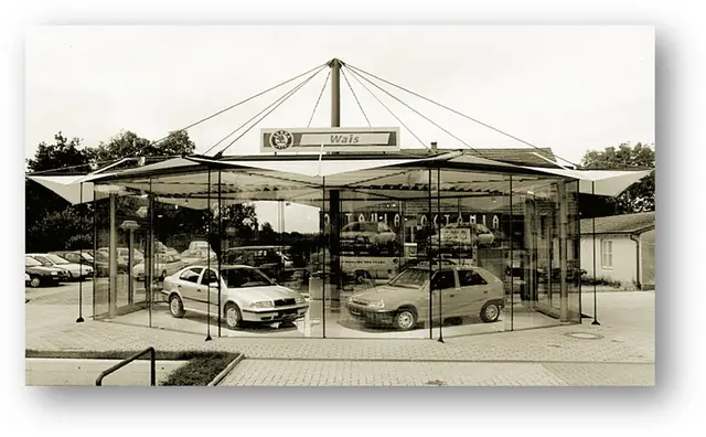 Der Skoda Schauraum im Jahr 1995. | Foto: Autohaus Wais