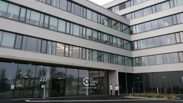 Die Hochschule für Angewandte Wissenschaften Campus Wien lädt zum Open House am modernen Standort am Alten Landgut in Favoriten. | Foto: Maximilian Spitzauer