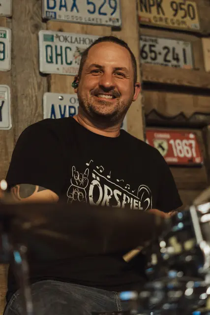 Trotz des neuen Projekts bleibt die Coverband "Hörspiel" aktiv. | Foto: "zwei.Söhne" / Hörspiel