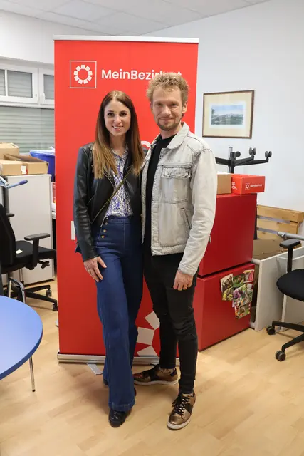 Vorab hat MeinBezirk Amélie und Thommy getroffen und mit ihnen über die Show und das Besondere an der Heimat gesprochen. | Foto: Schauer