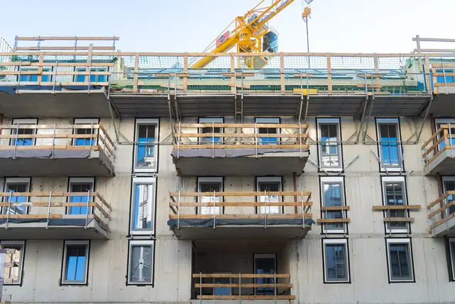Nach rund neun Monaten Bautätigkeit feiert der Wiener Bauträger 3SI Immogroup beim Neubauprojekt "The Anthony" in der Antonigasse die Dachgleiche. | Foto: 3SI Immogroup