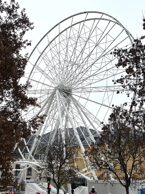 Das Rad drehte sich im Park. | Foto: Nikolaus Kogler