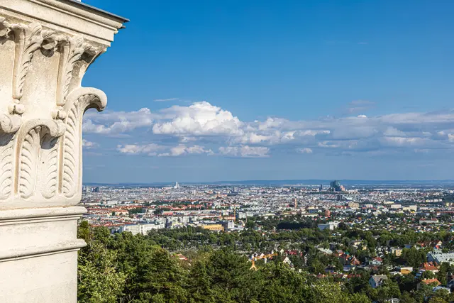 Die Bezirke Ottakring und Hernals bieten eine gute Mischung aus urbanen Ausflugszielen und grünen Oasen. Vom Wilheminenberg aus öffnet sich ein wunderbares Panorama über ganz Wien.  | Foto: panthermedia/florin1961