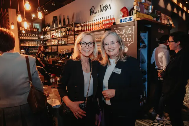 Claudia Draxl, Almut Schobesberger. Kufsteinerland Wirtschaftsgespräche des TVB Kufsteinerland. | Foto: (C) TVB Kufsteinerland Thorben Jureczko
